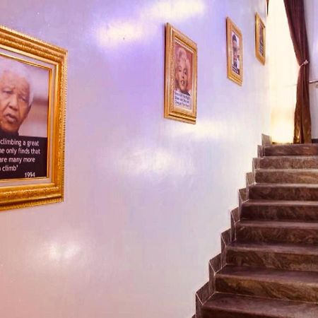 E-Suite Hotel Abuja Eksteriør bilde