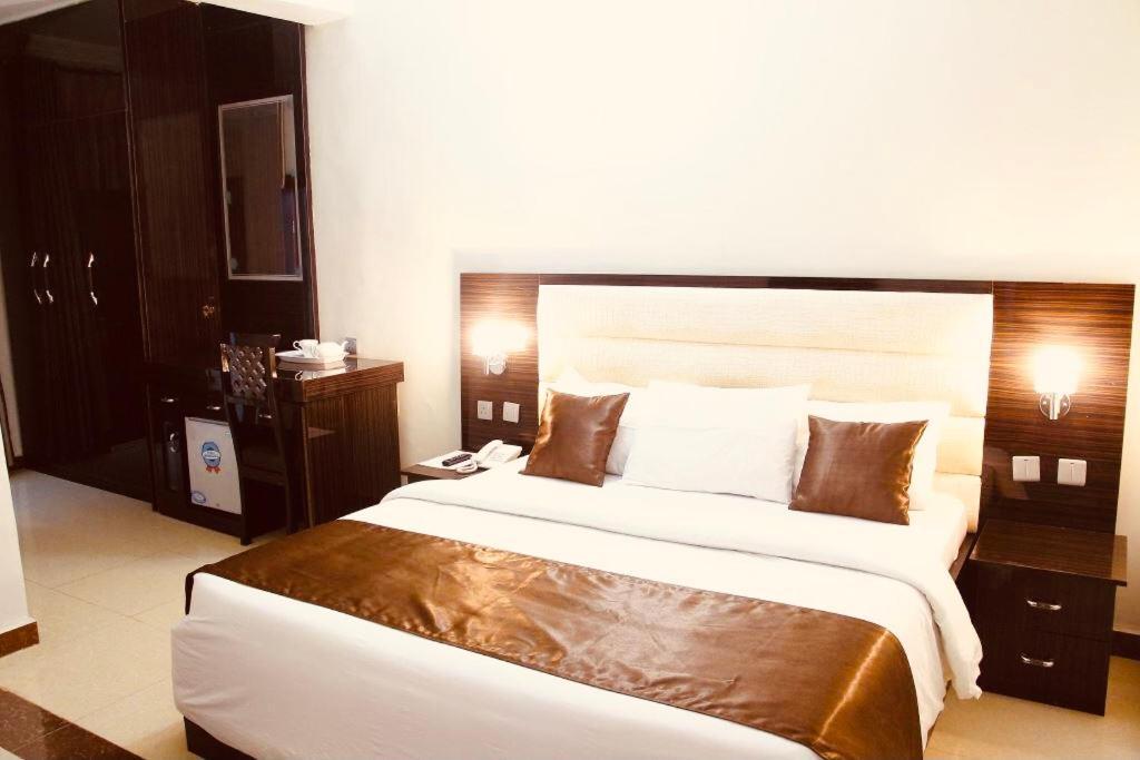 E-Suite Hotel Abuja Eksteriør bilde